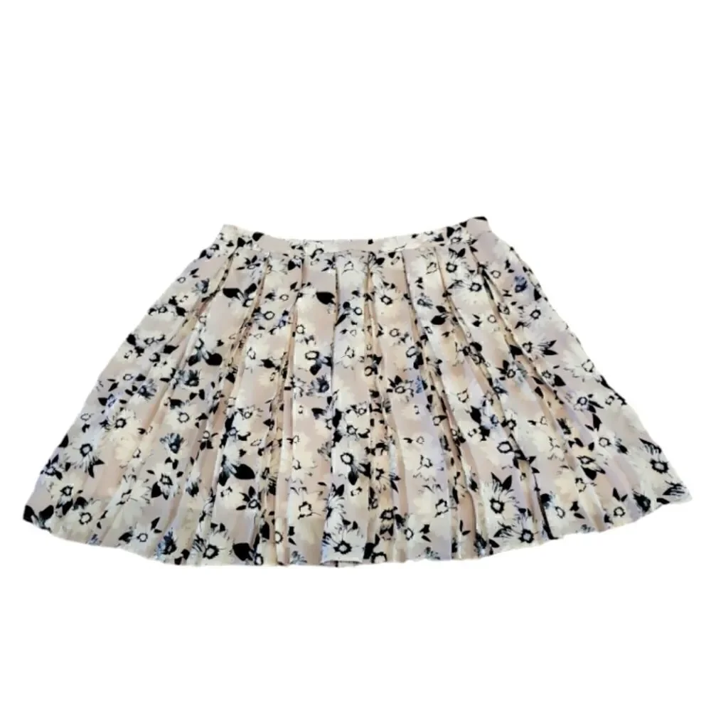 EC BANANA REPUBLIC PLEATED FLORAL SKIRT SZ.8